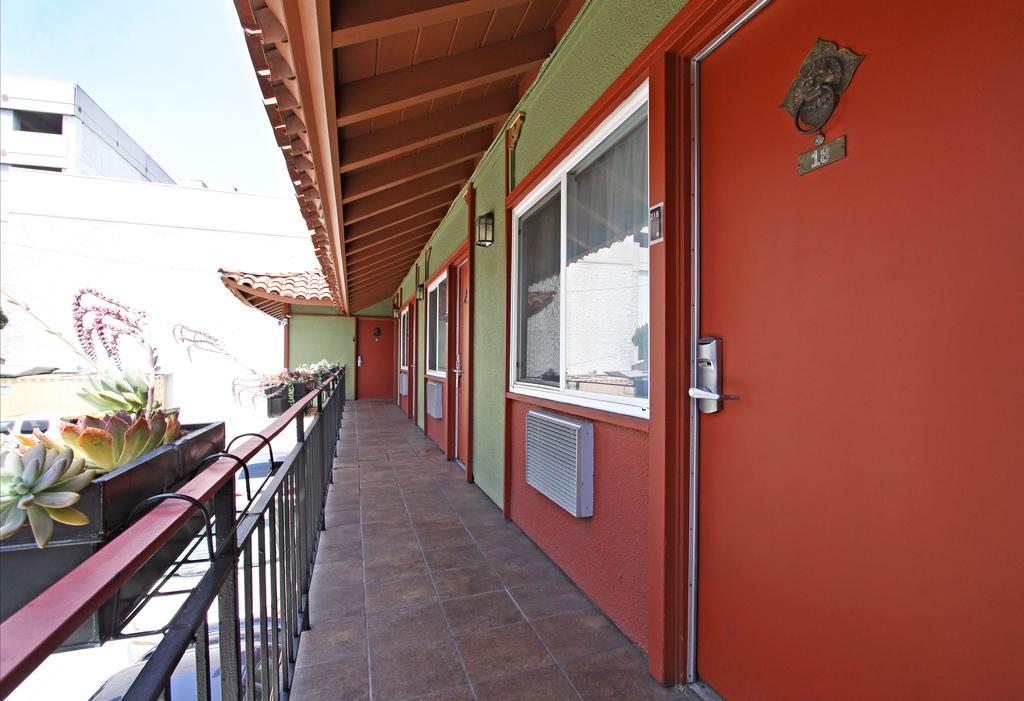 Royal Pagoda Motel Dodger Stadium Los Angeles Exterior foto